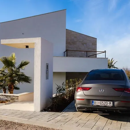 Pensiune Casa Lei By 4*